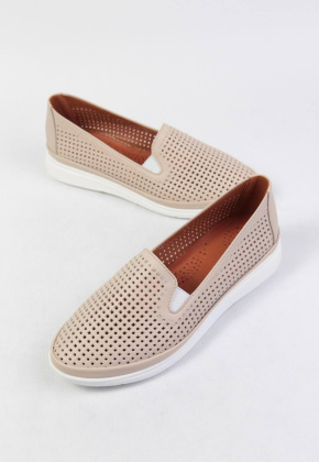 Слипоны кожаные Benito 23656/41 new- фото 1 - интернет-магазин обуви Pratik