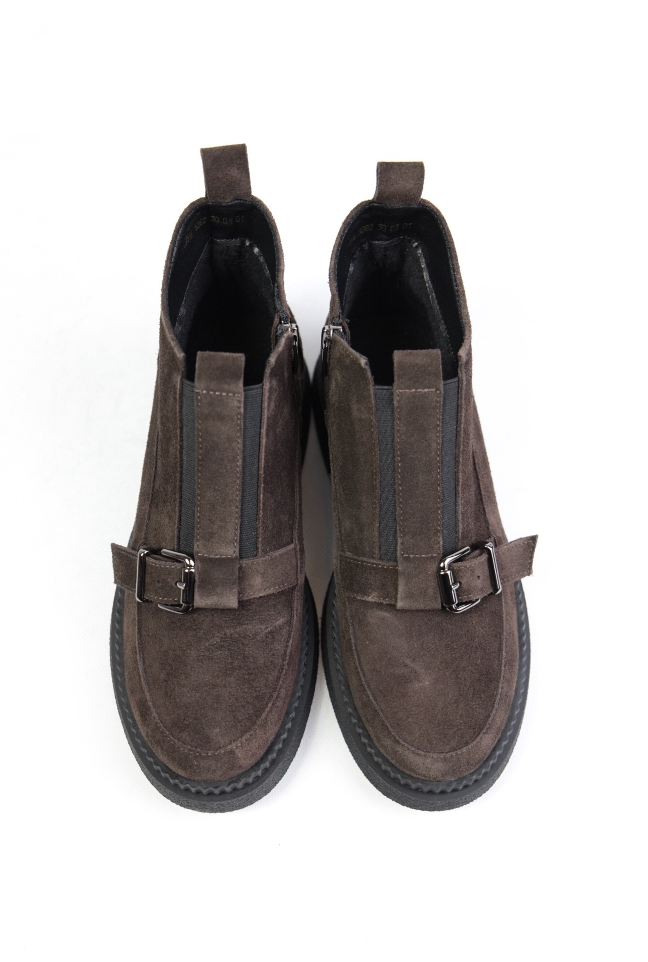 картинка Ботинки замшевые Benito от магазина Pratik