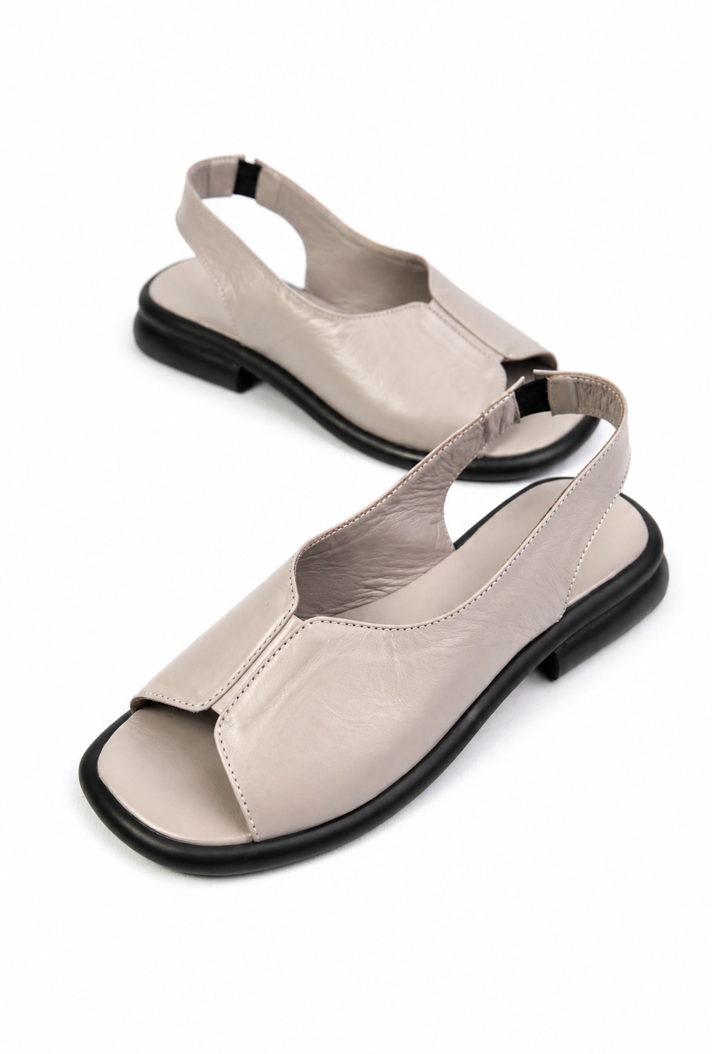 картинка Сандалии кожаные Benito от магазина Pratik