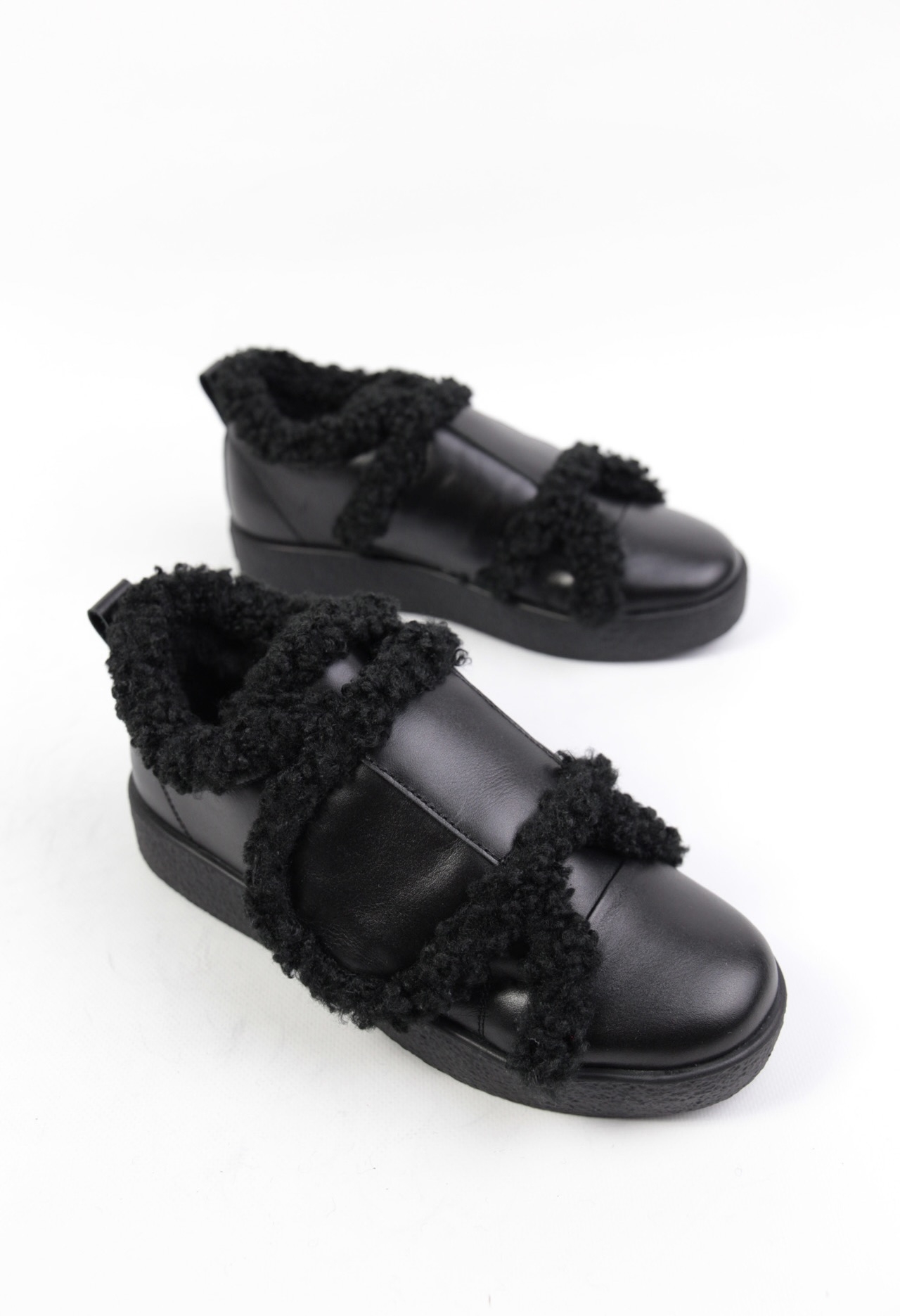 картинка Ботинки кожаные Benito от магазина Pratik