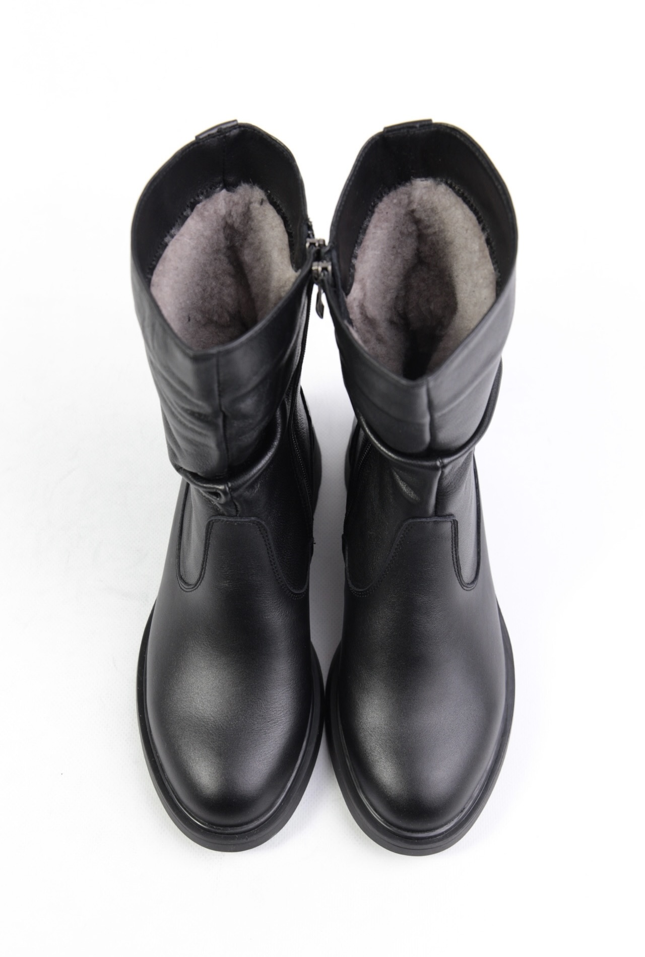 картинка Ботинки кожаные Benito от магазина Pratik