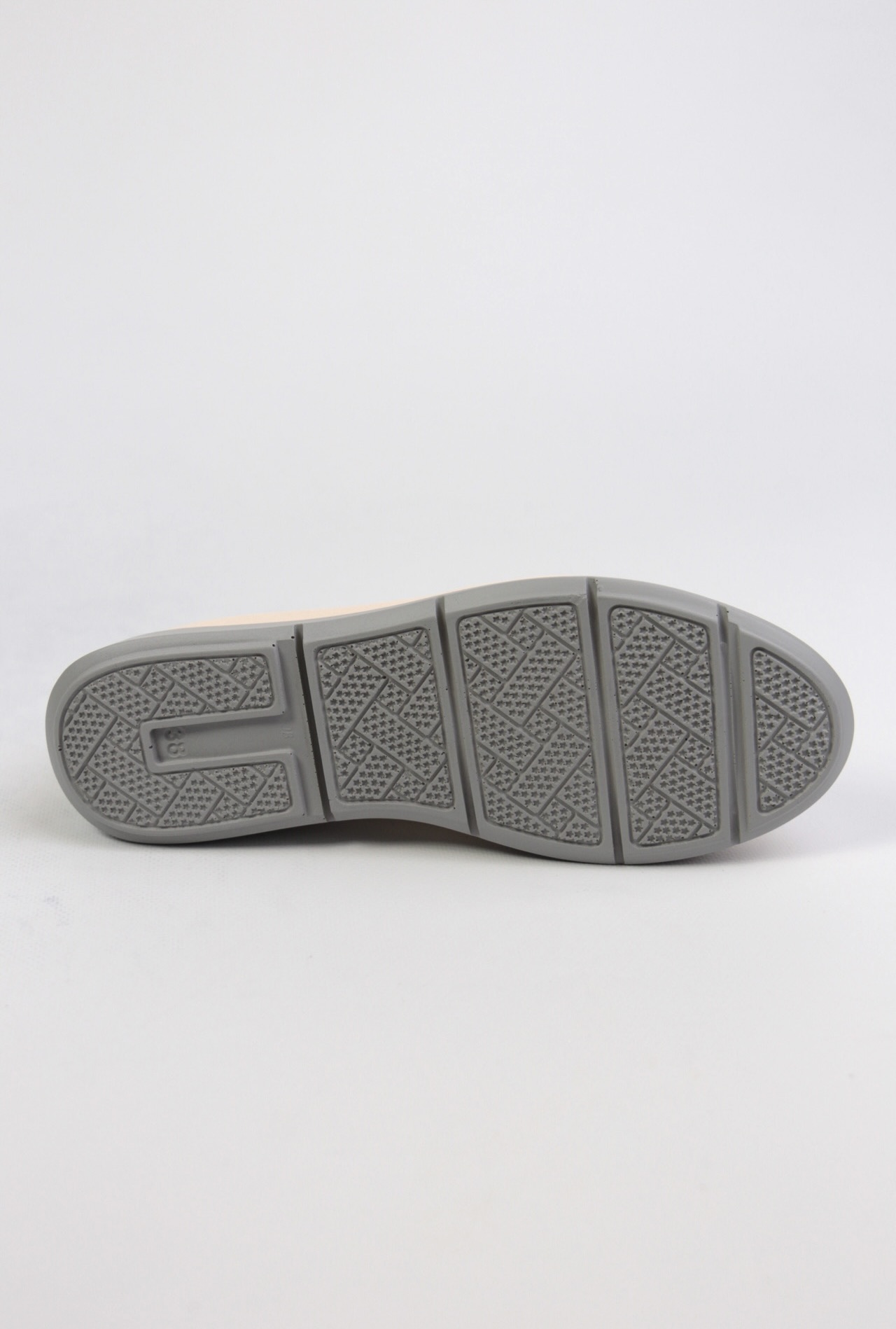 картинка Балетки кожаные Benito от магазина Pratik