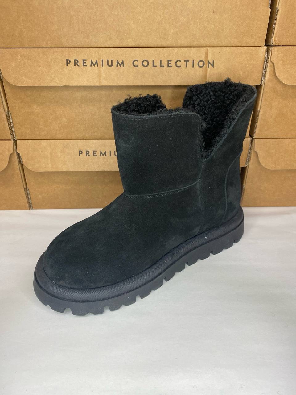 картинка Угги замшевые от магазина Pratik