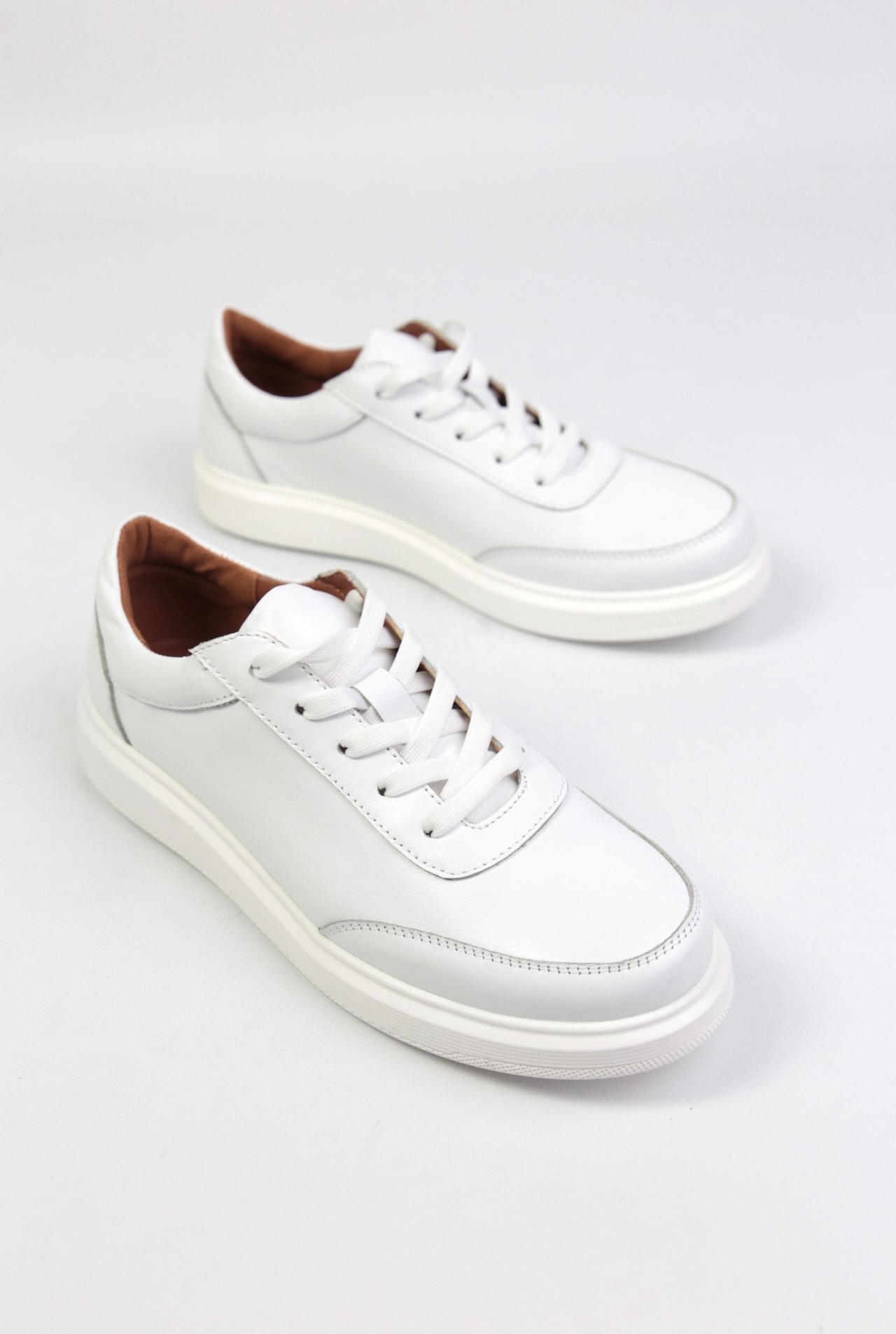 картинка Кеды кожаные Benito от магазина Pratik