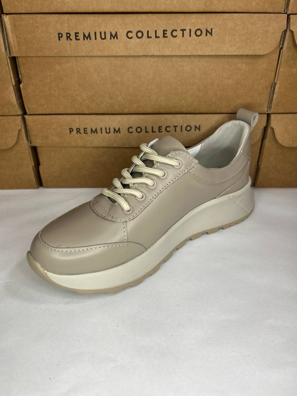 картинка Кроссовки кожаные Benito от магазина Pratik