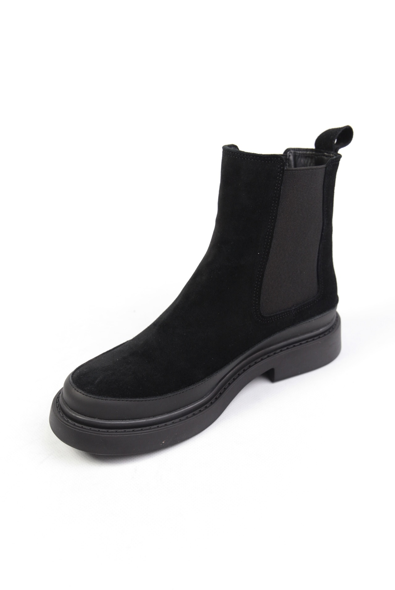 картинка Ботинки замшевые Benito от магазина Pratik