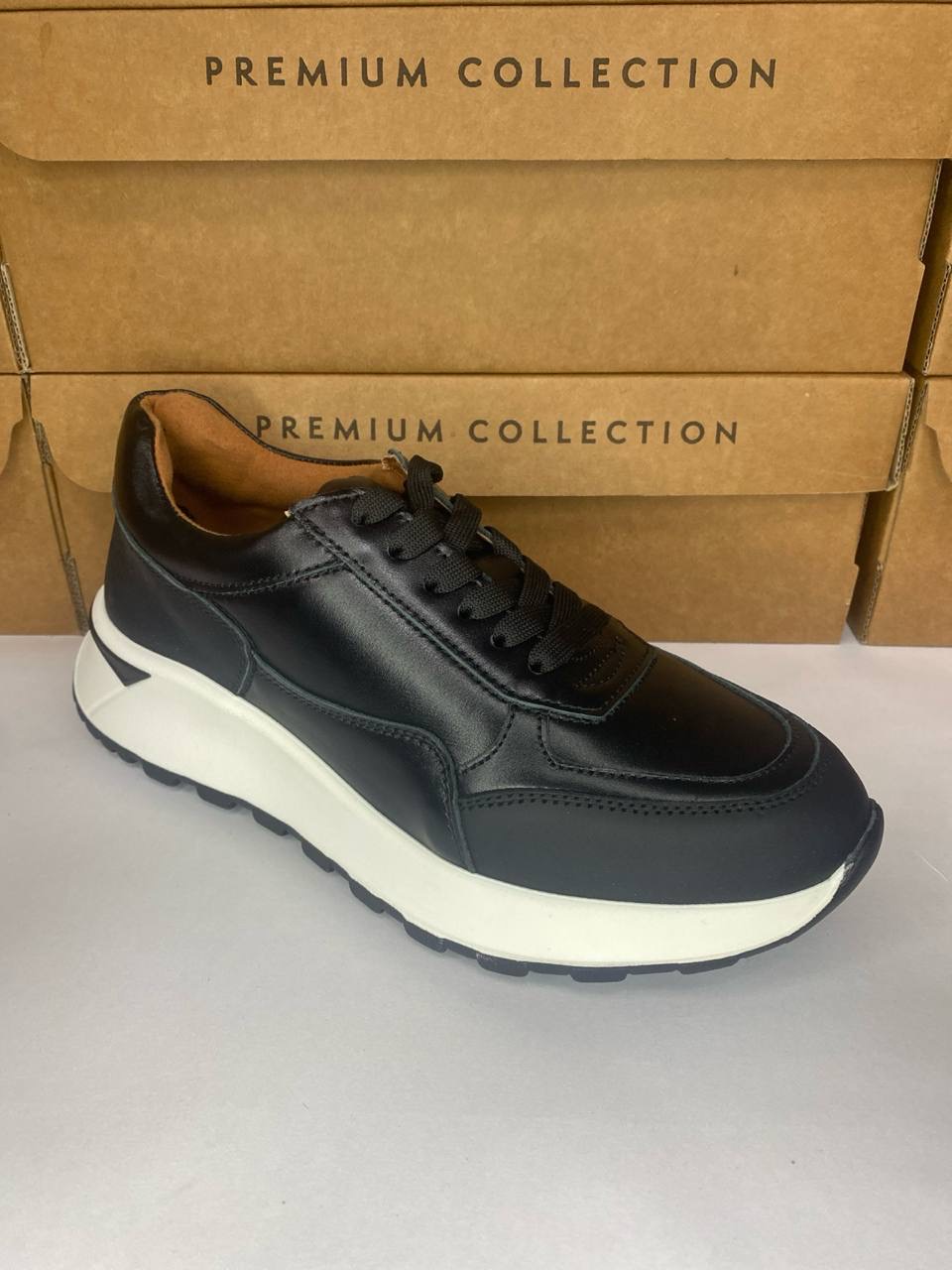 картинка Кроссовки кожаные Benito от магазина Pratik