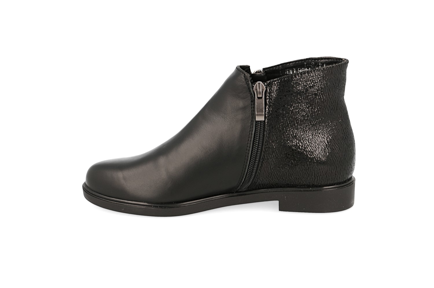 картинка Ботинки кожаные Twenty Two от магазина Pratik