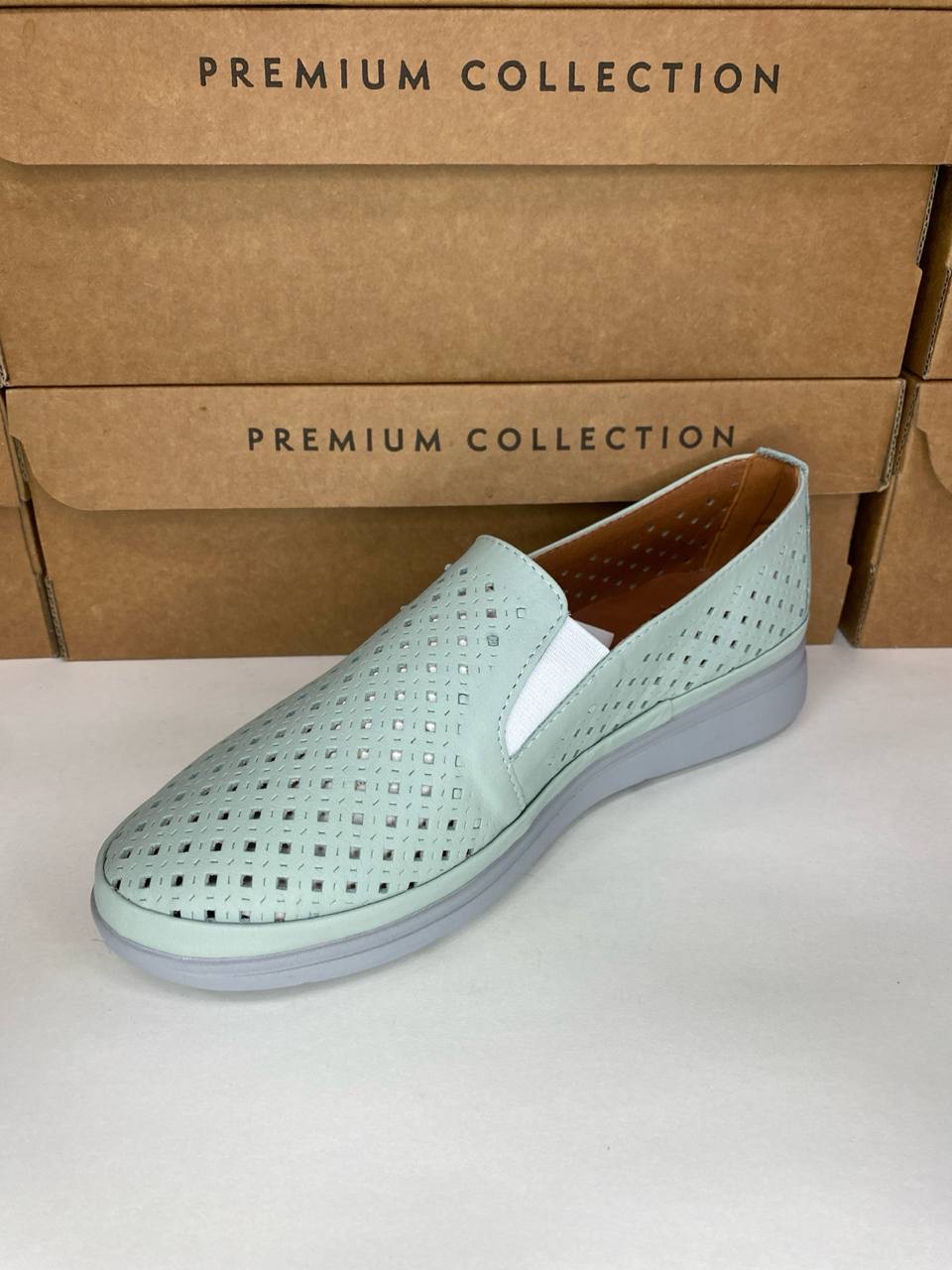 картинка Слипоны кожаные Benito от магазина Pratik