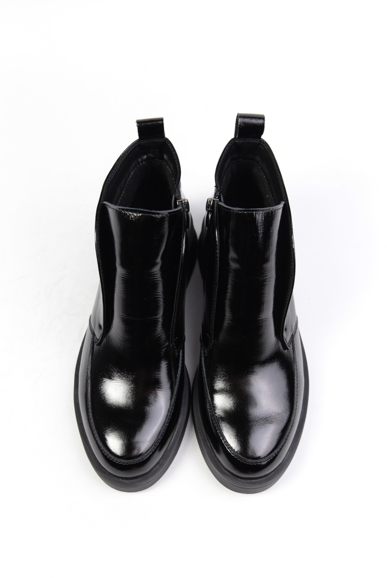 картинка Ботинки кожаные Benito от магазина Pratik