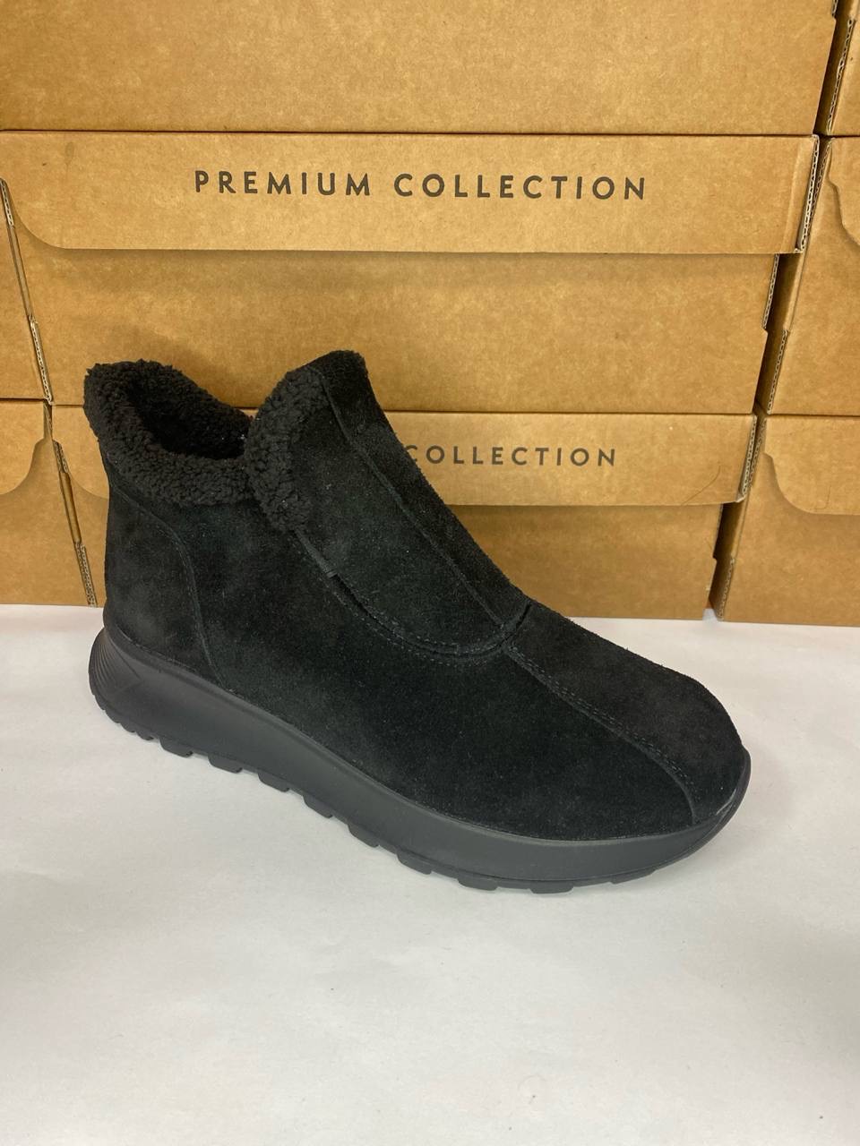 картинка Ботинки замшевые Benito от магазина Pratik