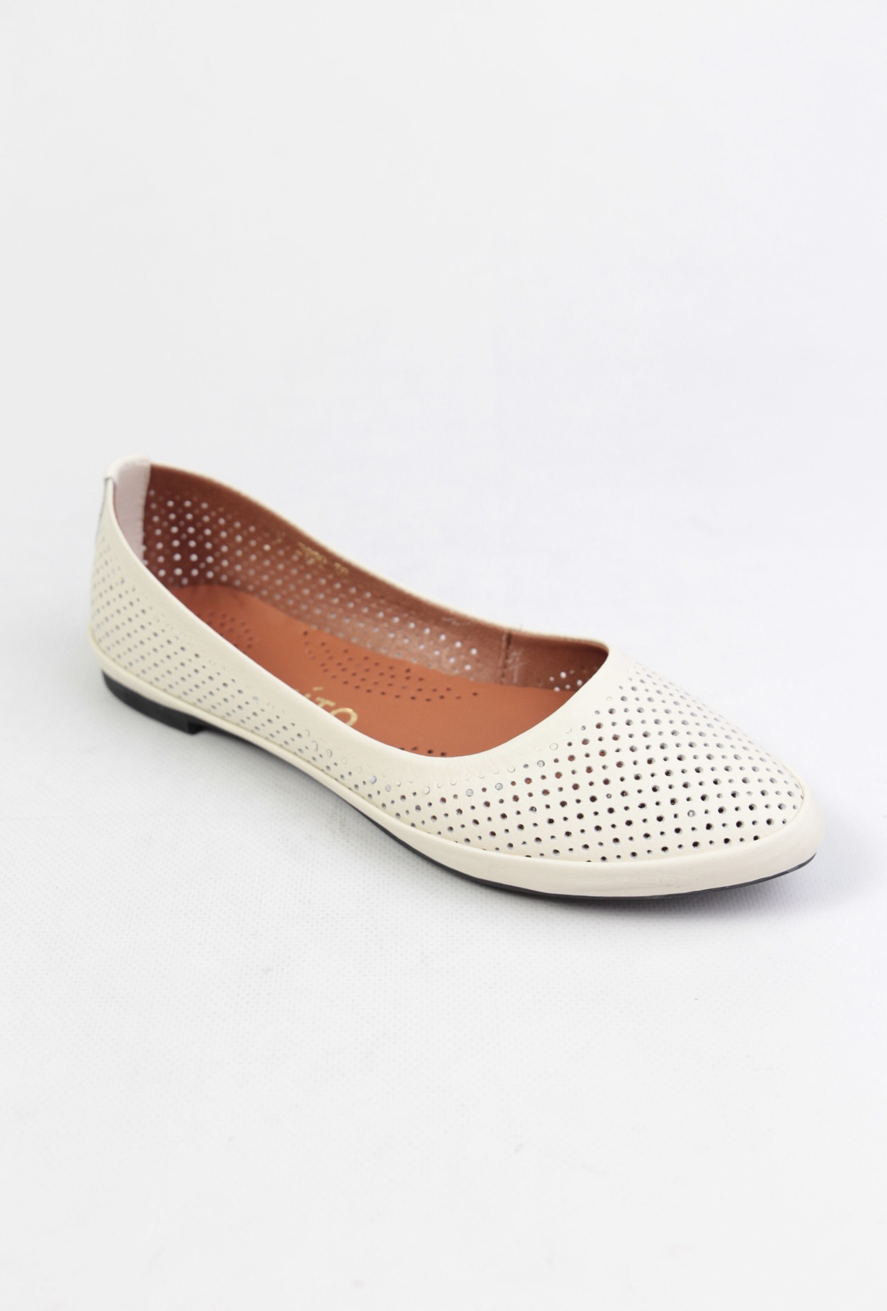 картинка Балетки кожаные Benito от магазина Pratik