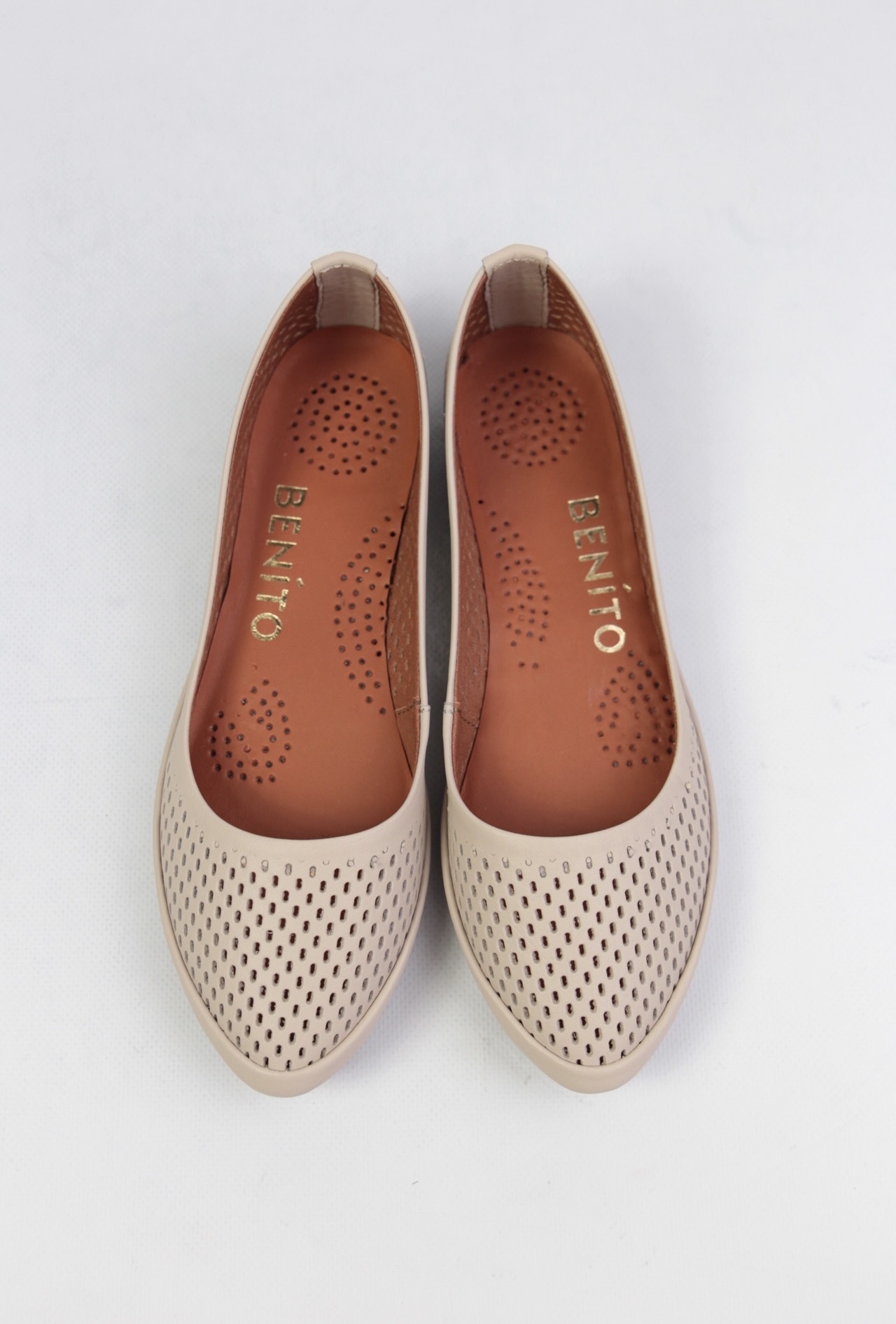 картинка Балетки кожаные Benito от магазина Pratik