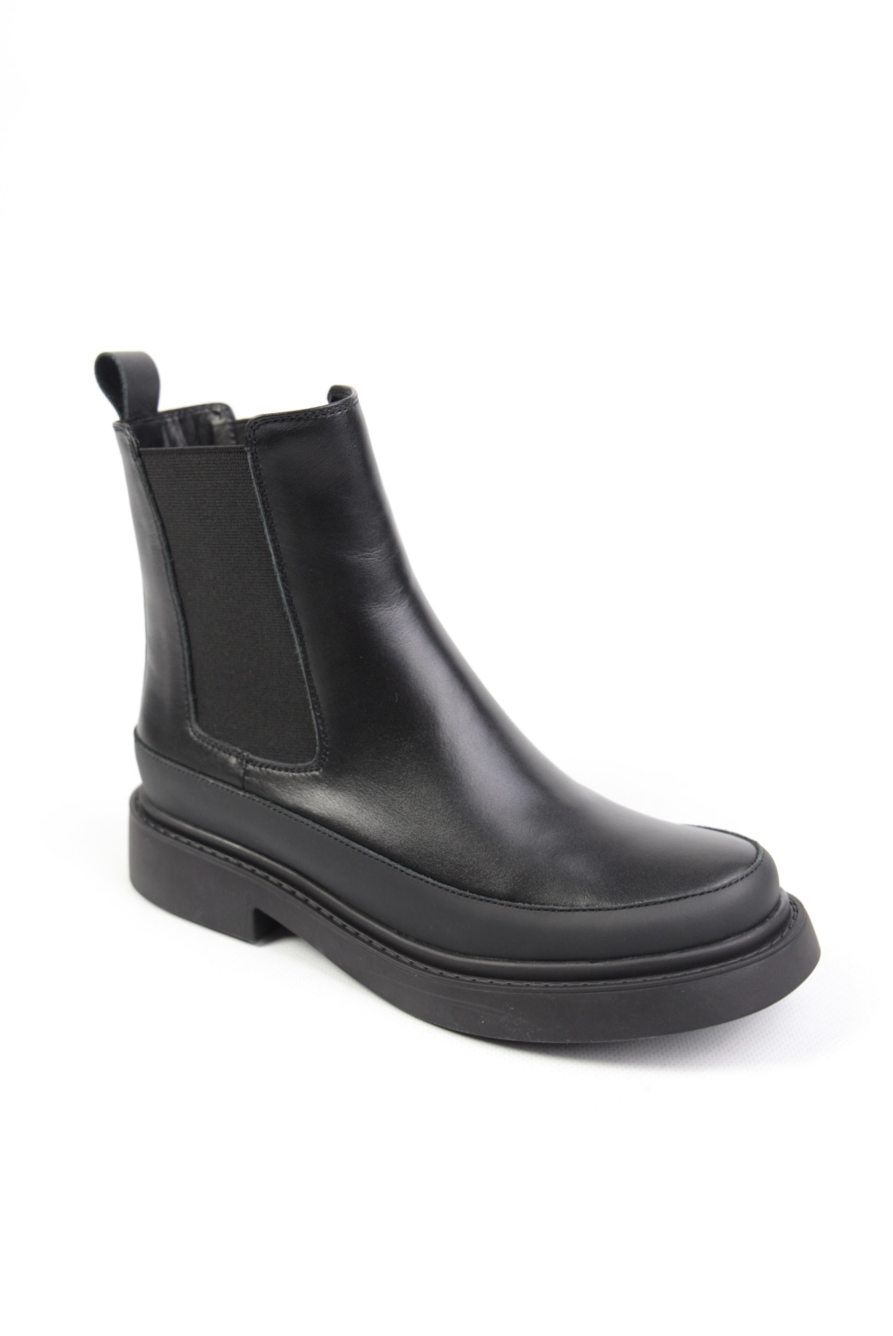 картинка Ботинки кожаные Benito от магазина Pratik