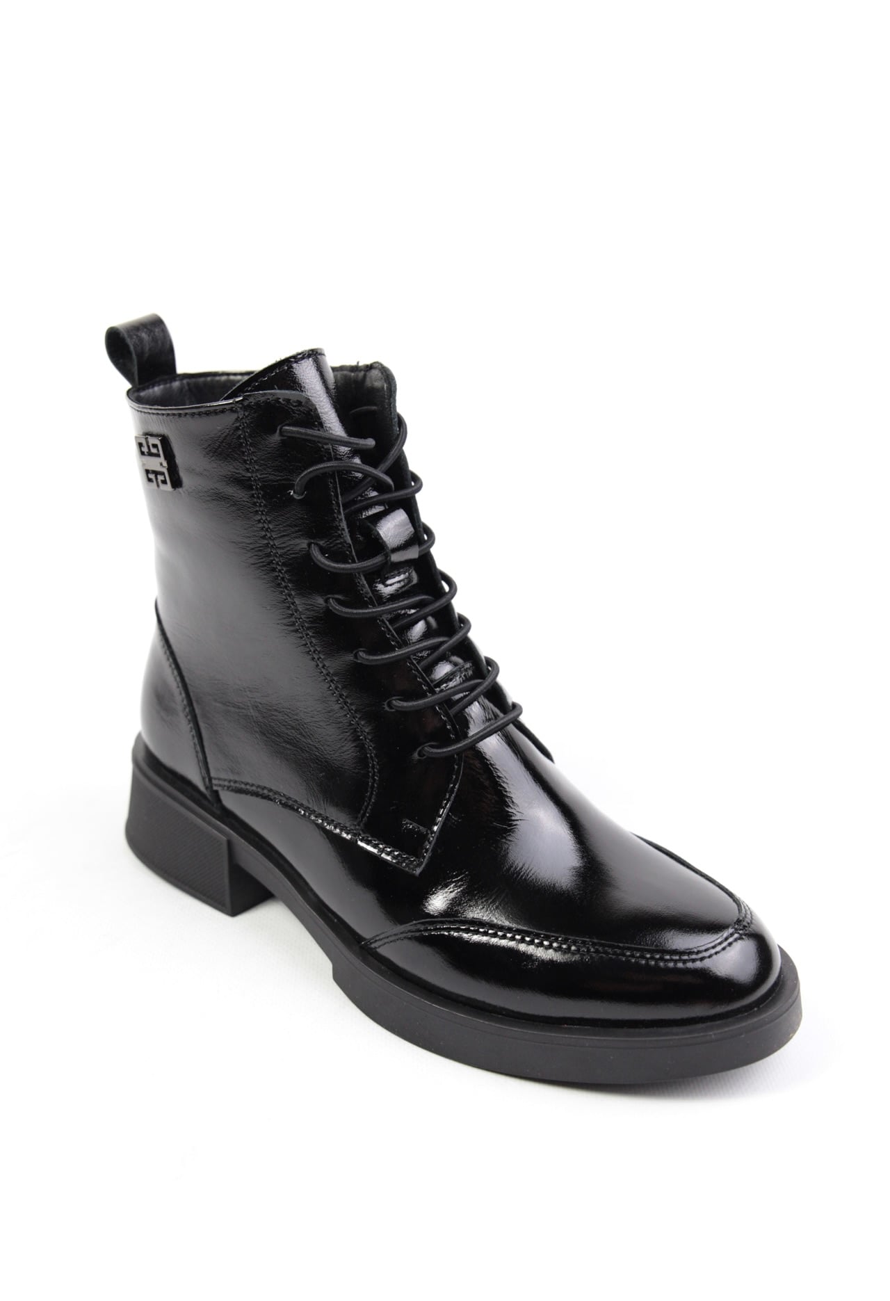 картинка Ботинки кожаные Benito от магазина Pratik