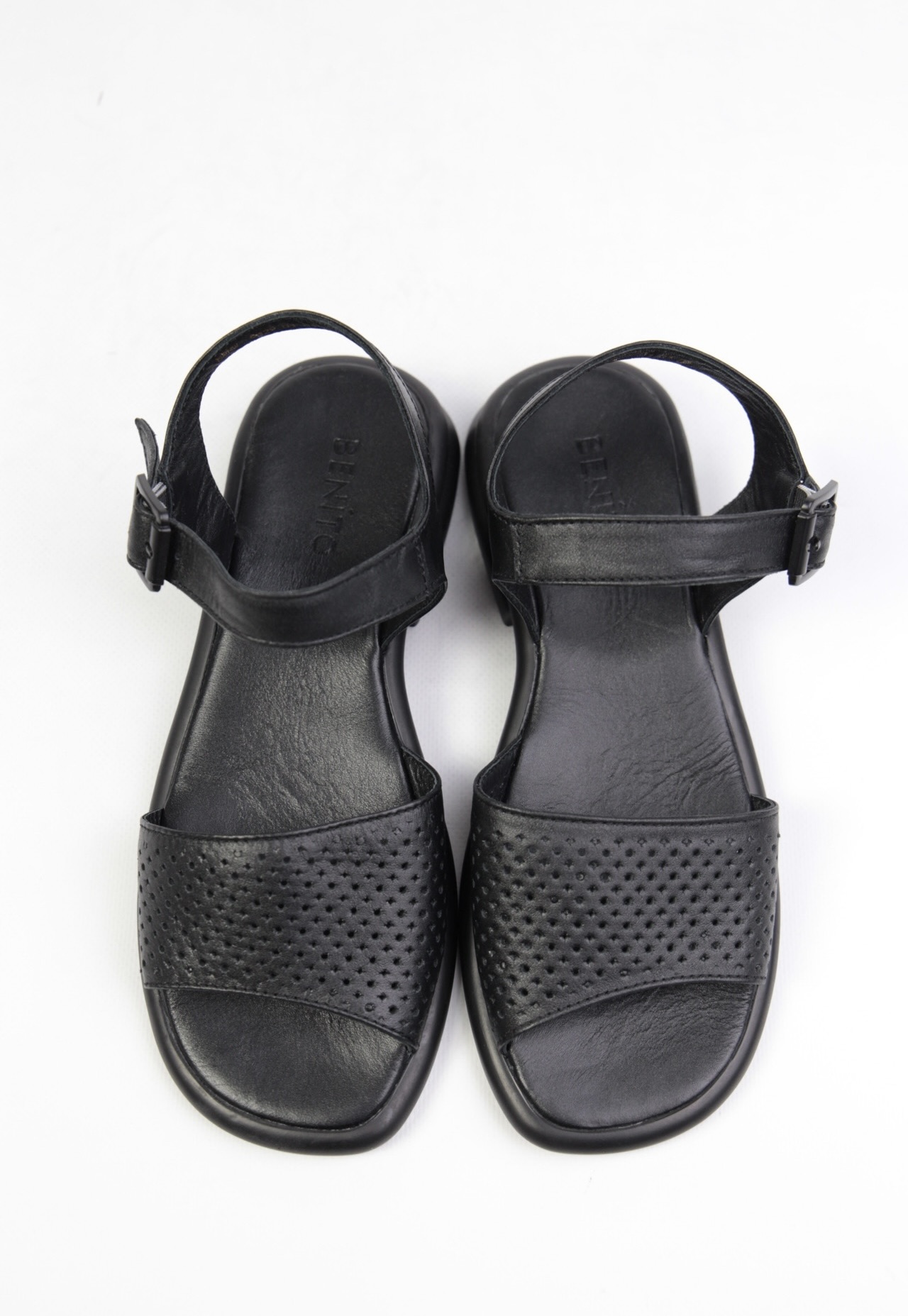 картинка Сандалии кожаные Benito от магазина Pratik