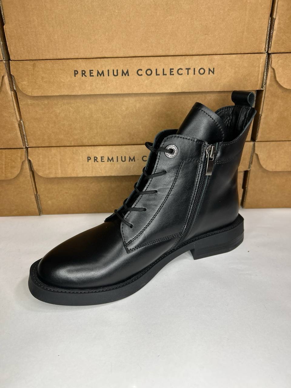 картинка Ботинки кожаные Benito от магазина Pratik