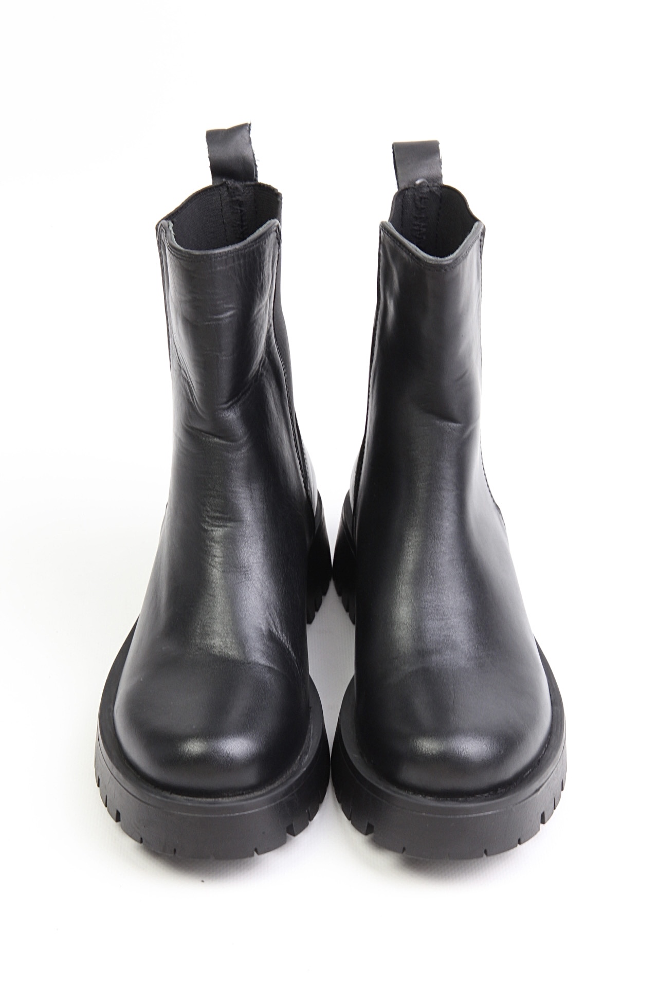 картинка Ботинки кожаные Brenda от магазина Pratik