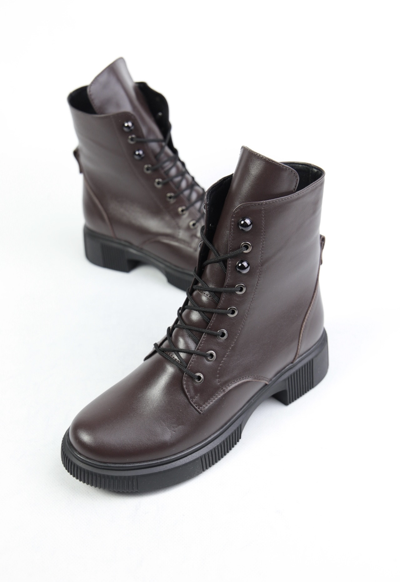 картинка Ботинки кожаные Benito от магазина Pratik