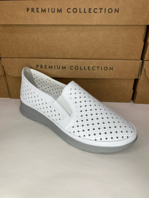 Слипоны женские Benito GL0881 new- фото 1 - интернет-магазин обуви Pratik