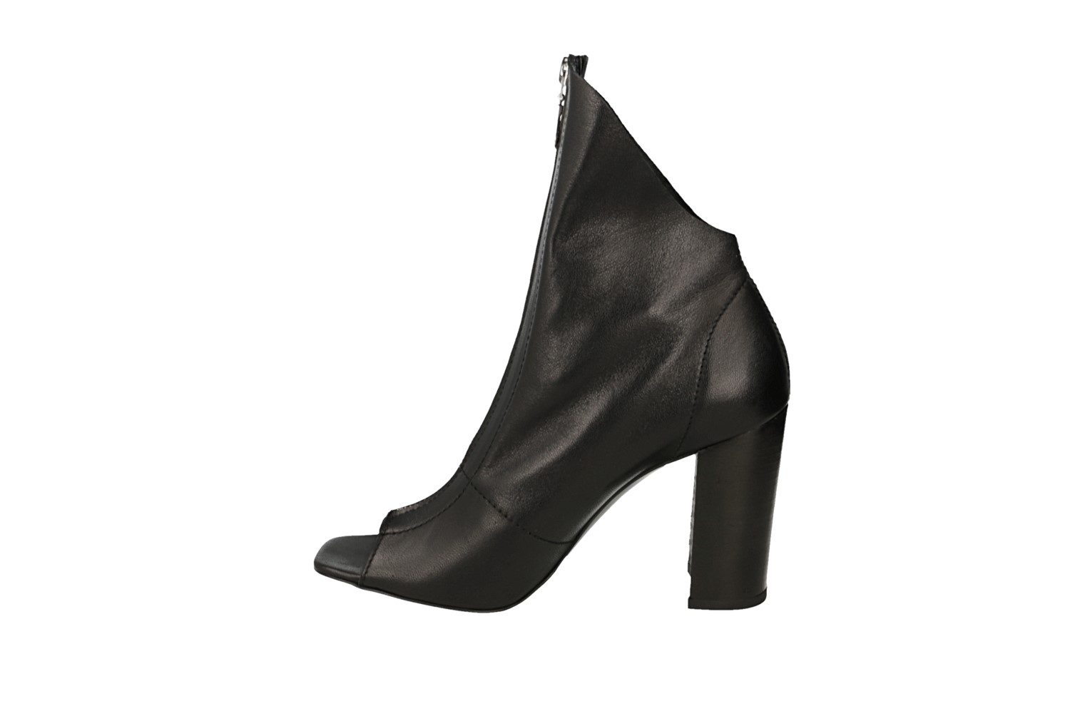 картинка Босоножки кожаные Molly Bessa от магазина Pratik