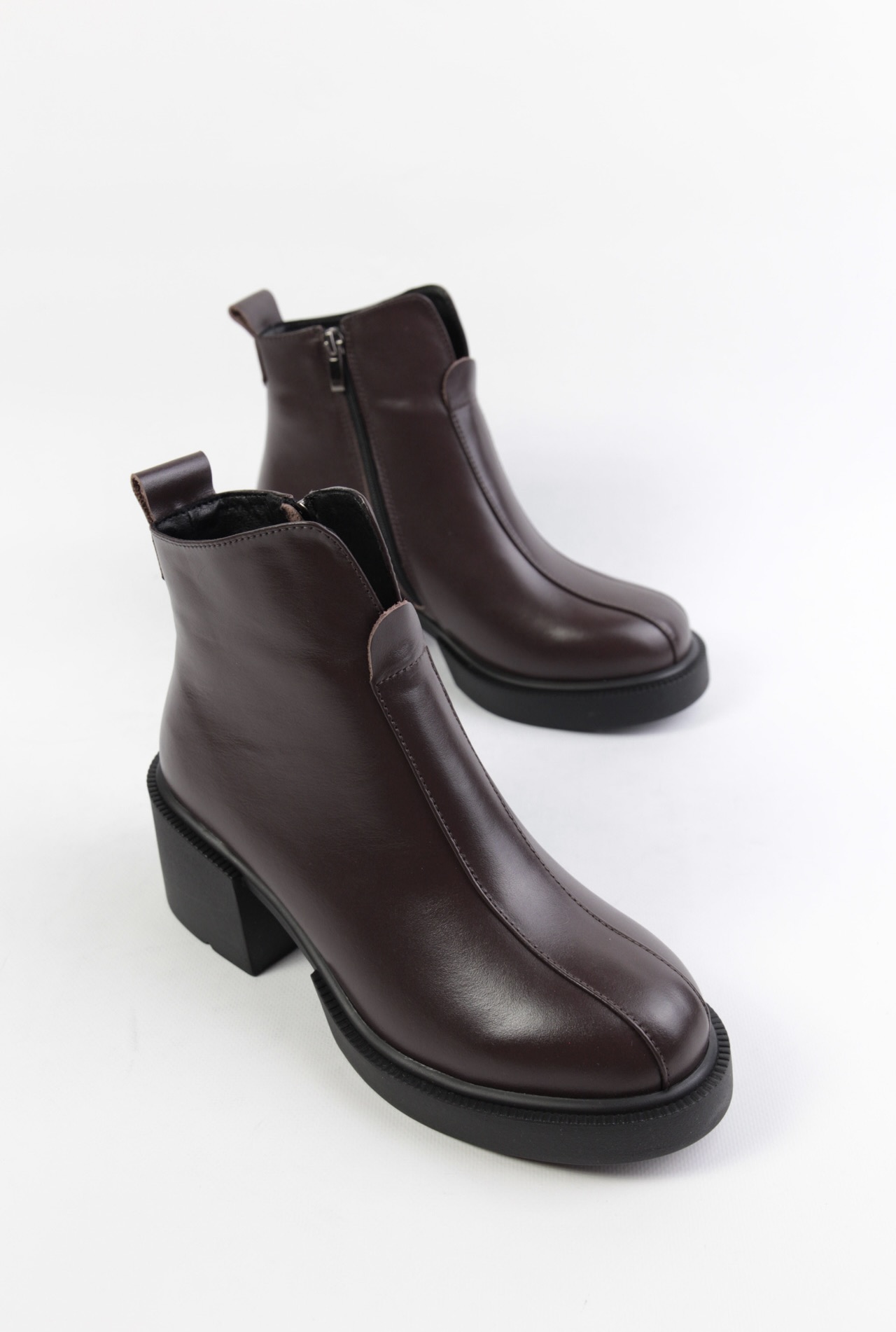 картинка Ботильоны кожаные Benito от магазина Pratik