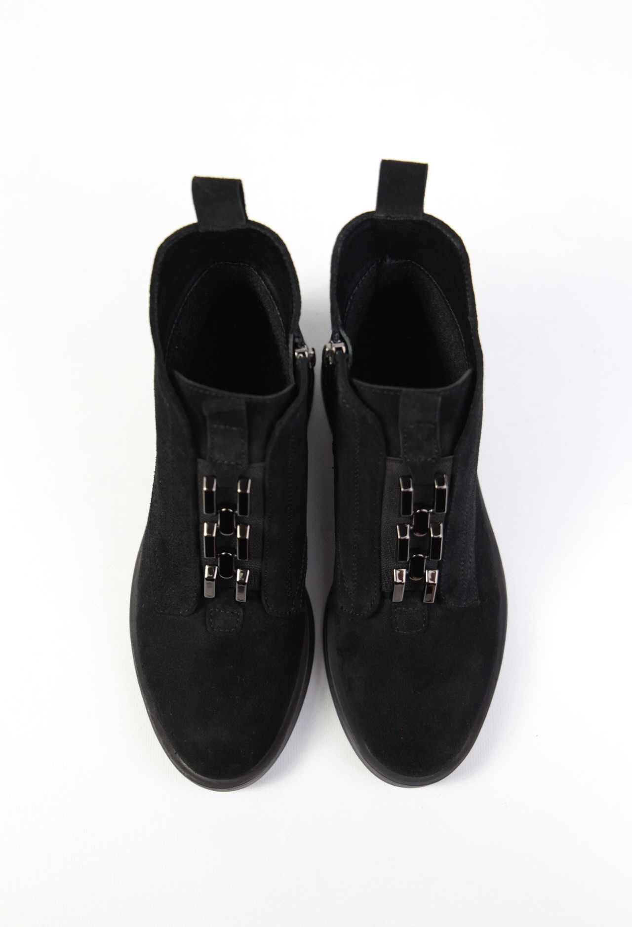 картинка Ботинки замшевые Benito от магазина Pratik