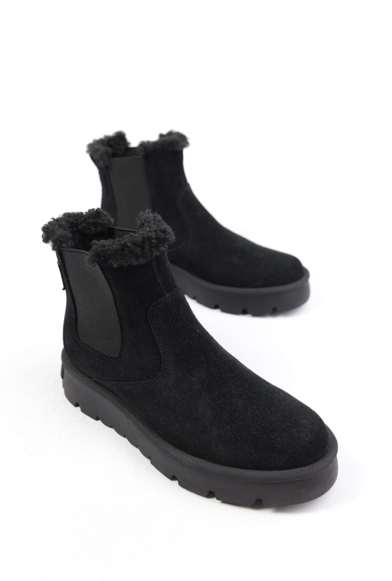 картинка Ботинки замшевые Benito от магазина Pratik