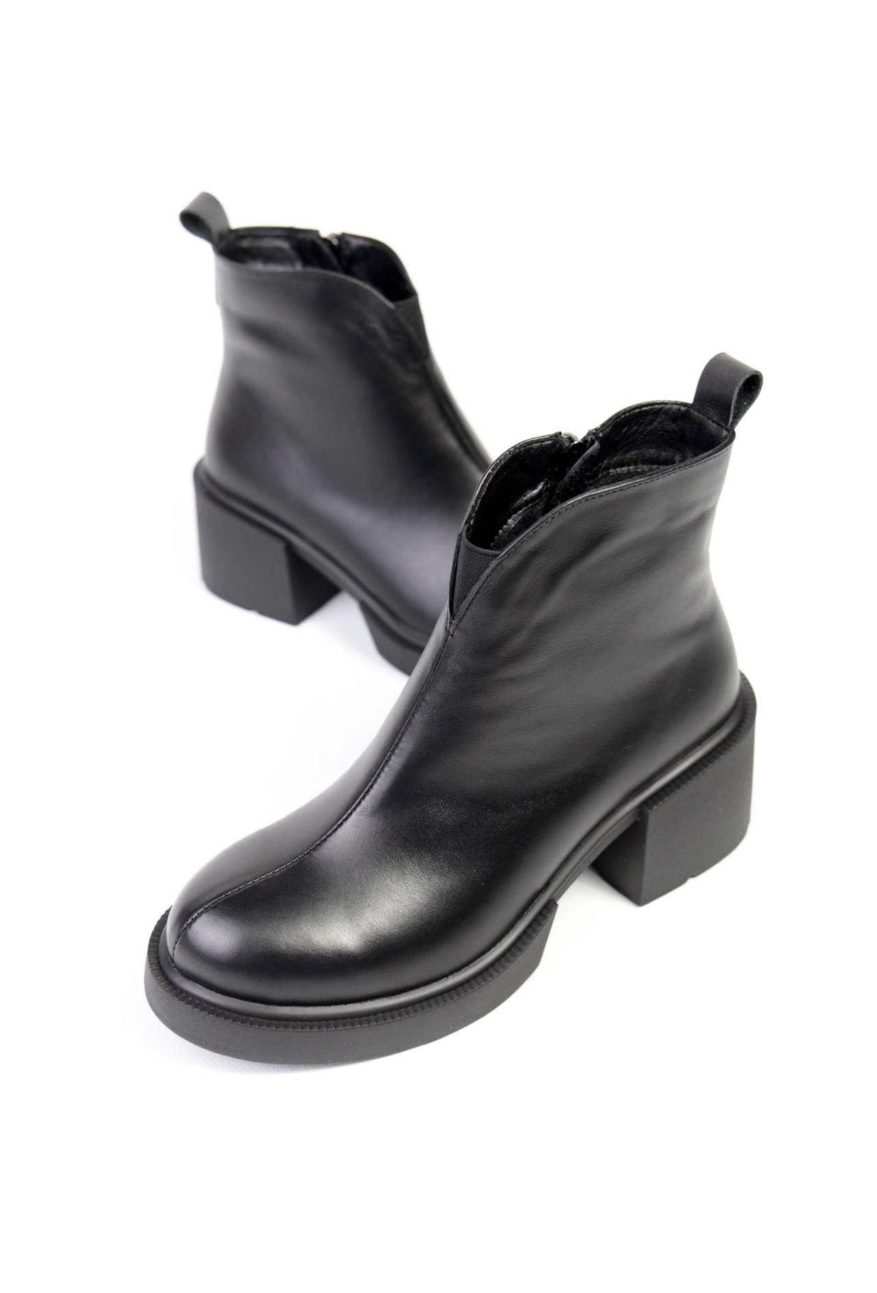 картинка Ботильоны кожаные Benito от магазина Pratik