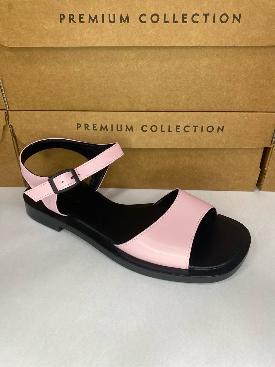 картинка Сандалии кожаные Benito от магазина Pratik