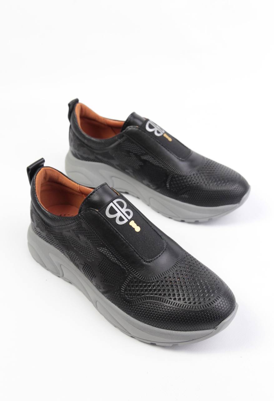 картинка Кроссовки кожаные Benito от магазина Pratik