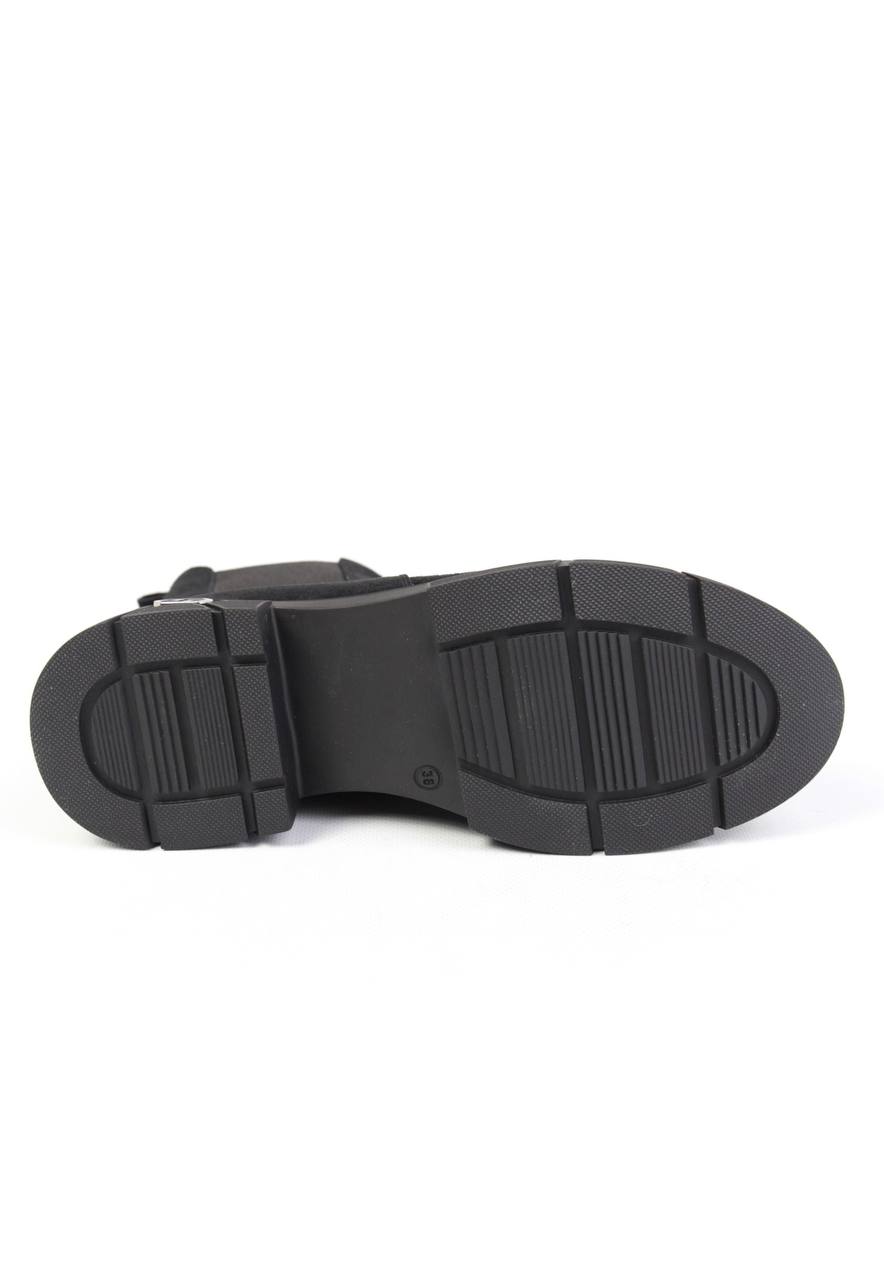 картинка Ботинки замшевые Benito от магазина Pratik