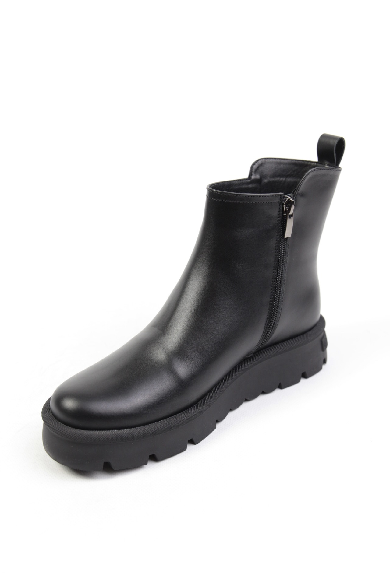 картинка Ботинки кожаные Benito от магазина Pratik