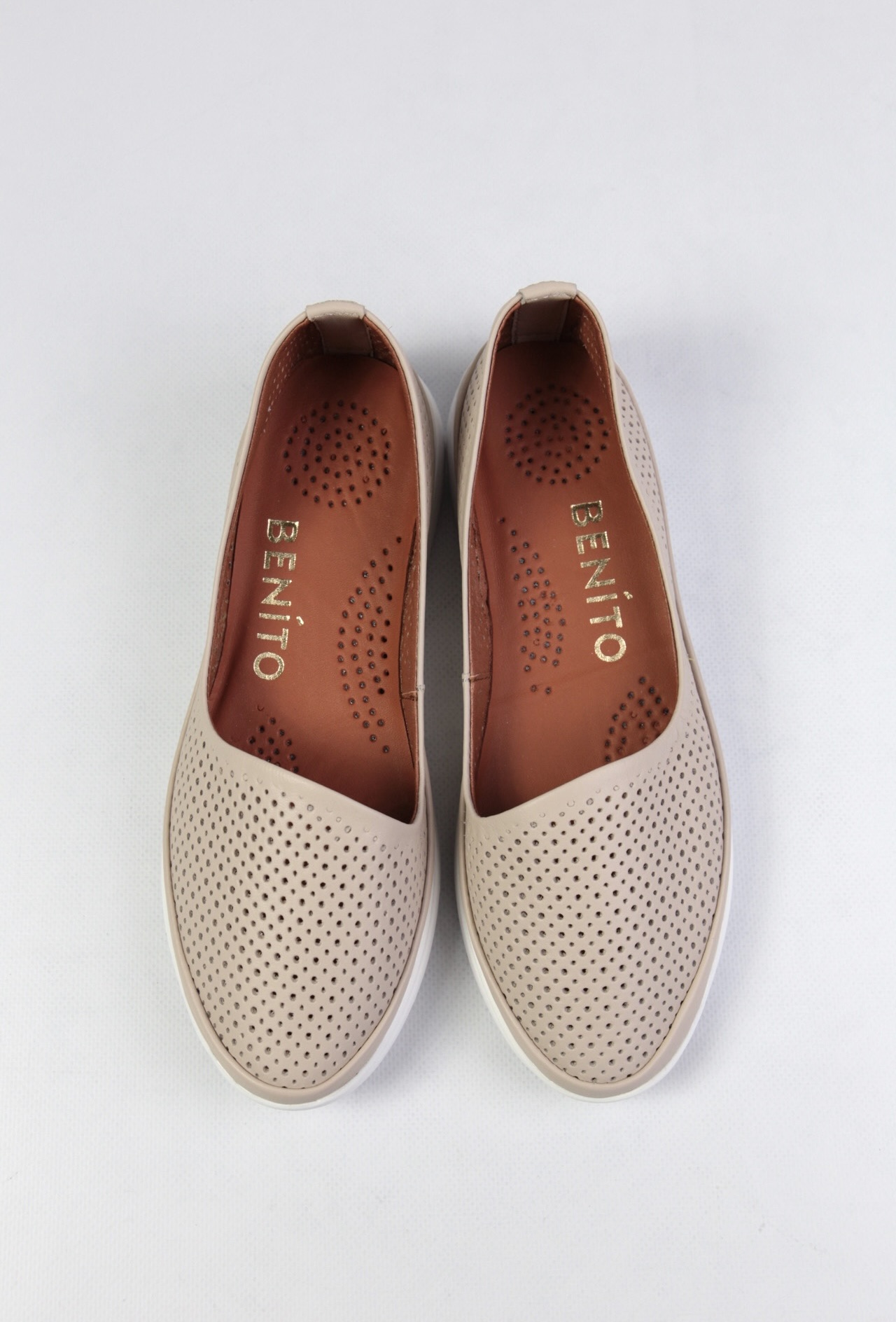 картинка Балетки кожаные Benito от магазина Pratik