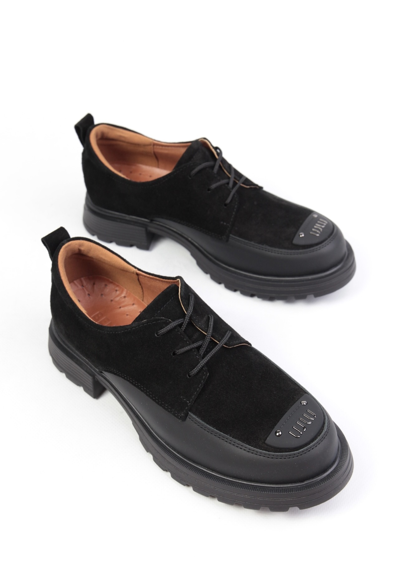 картинка Туфли замшевые Benito от магазина Pratik