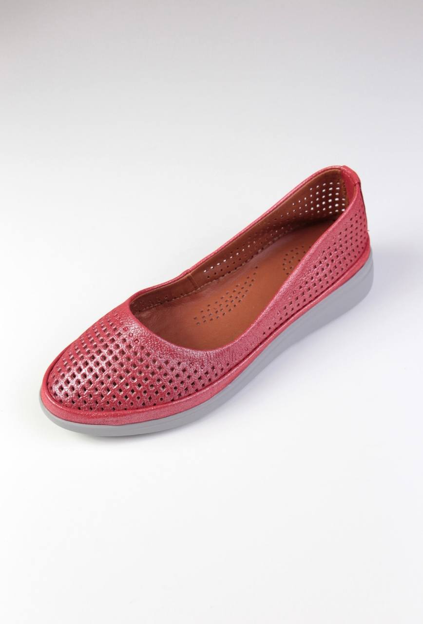 картинка Балетки кожаные Benito от магазина Pratik