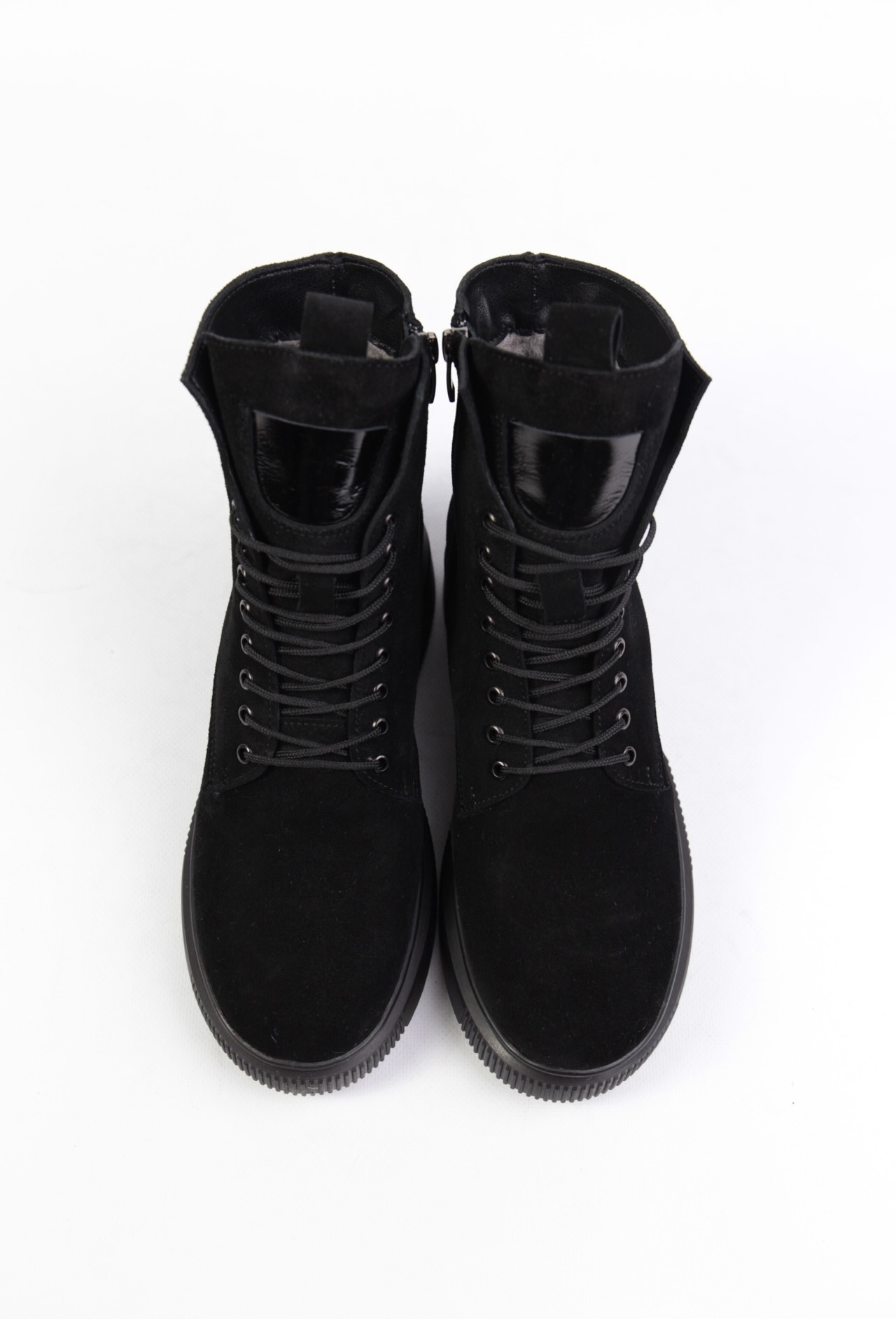 картинка Ботинки замшевые Benito от магазина Pratik