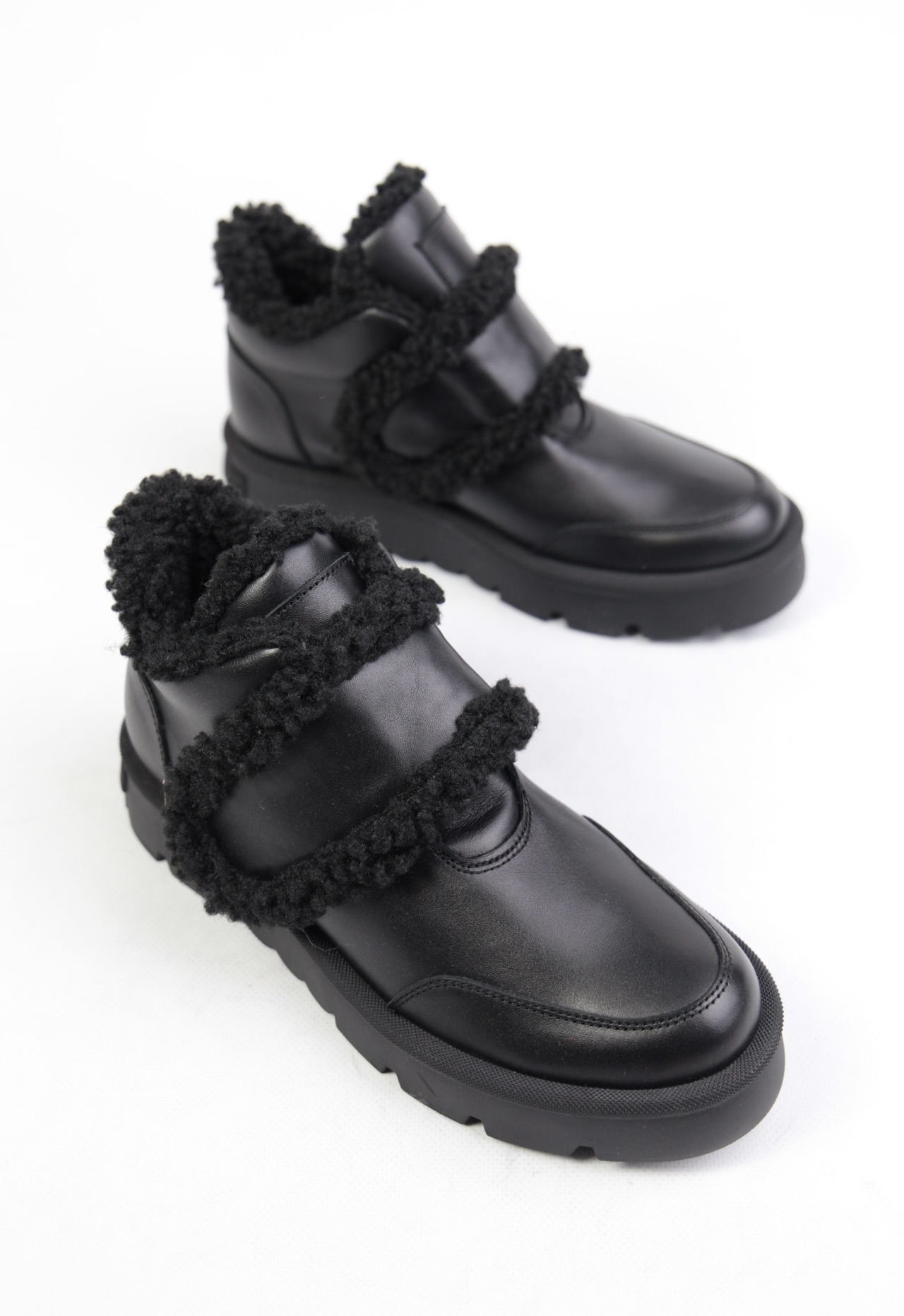 картинка Ботинки кожаные Benito от магазина Pratik