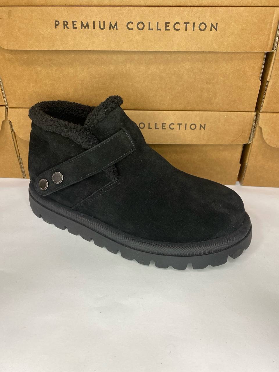 картинка Ботинки замшевые Benito от магазина Pratik