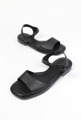 Сандалии кожаные Benito 079-1/01 new- фото 1 - интернет-магазин обуви Pratik