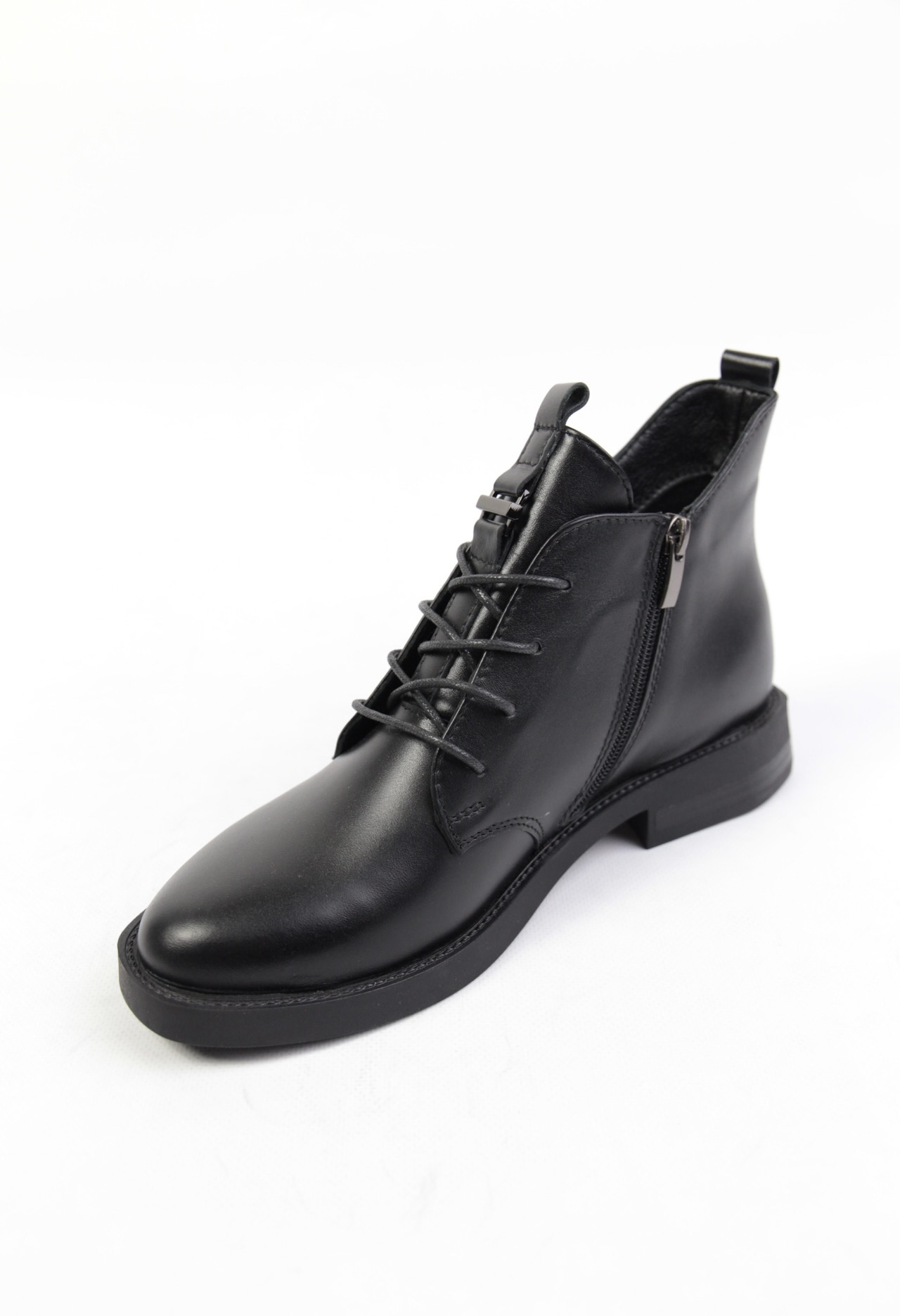 картинка Ботинки кожаные Benito от магазина Pratik