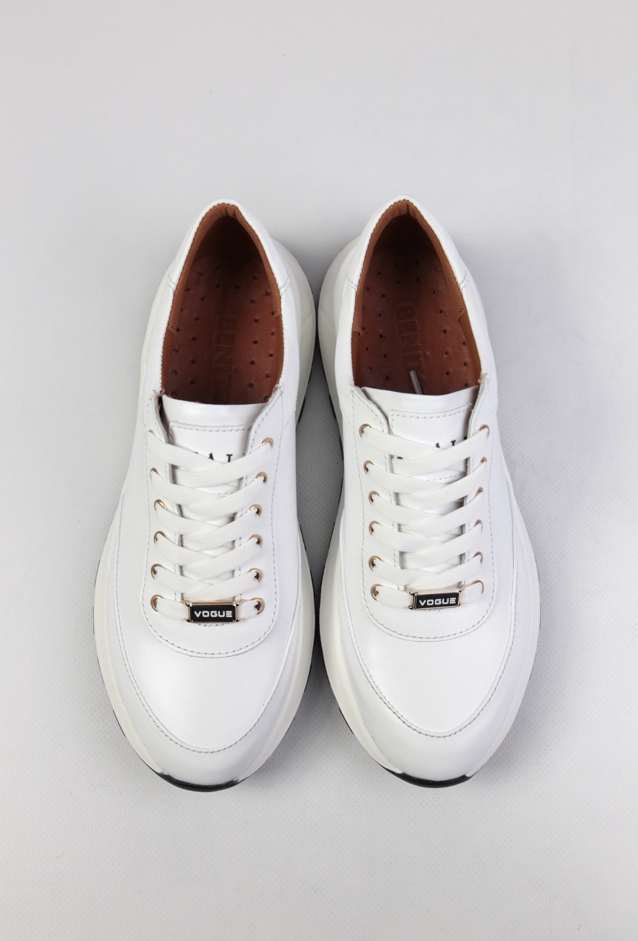 картинка Кроссовки кожаные Benito от магазина Pratik