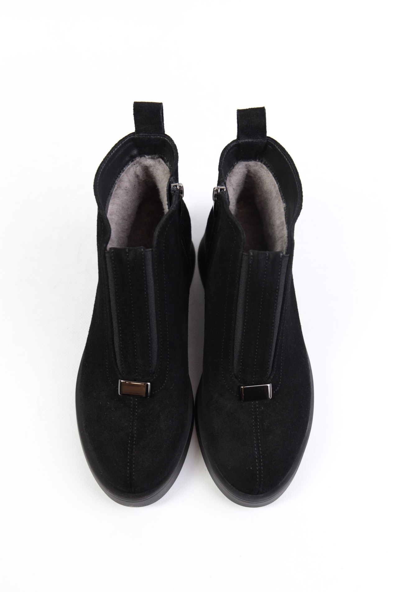 картинка Ботинки замшевые Benito от магазина Pratik