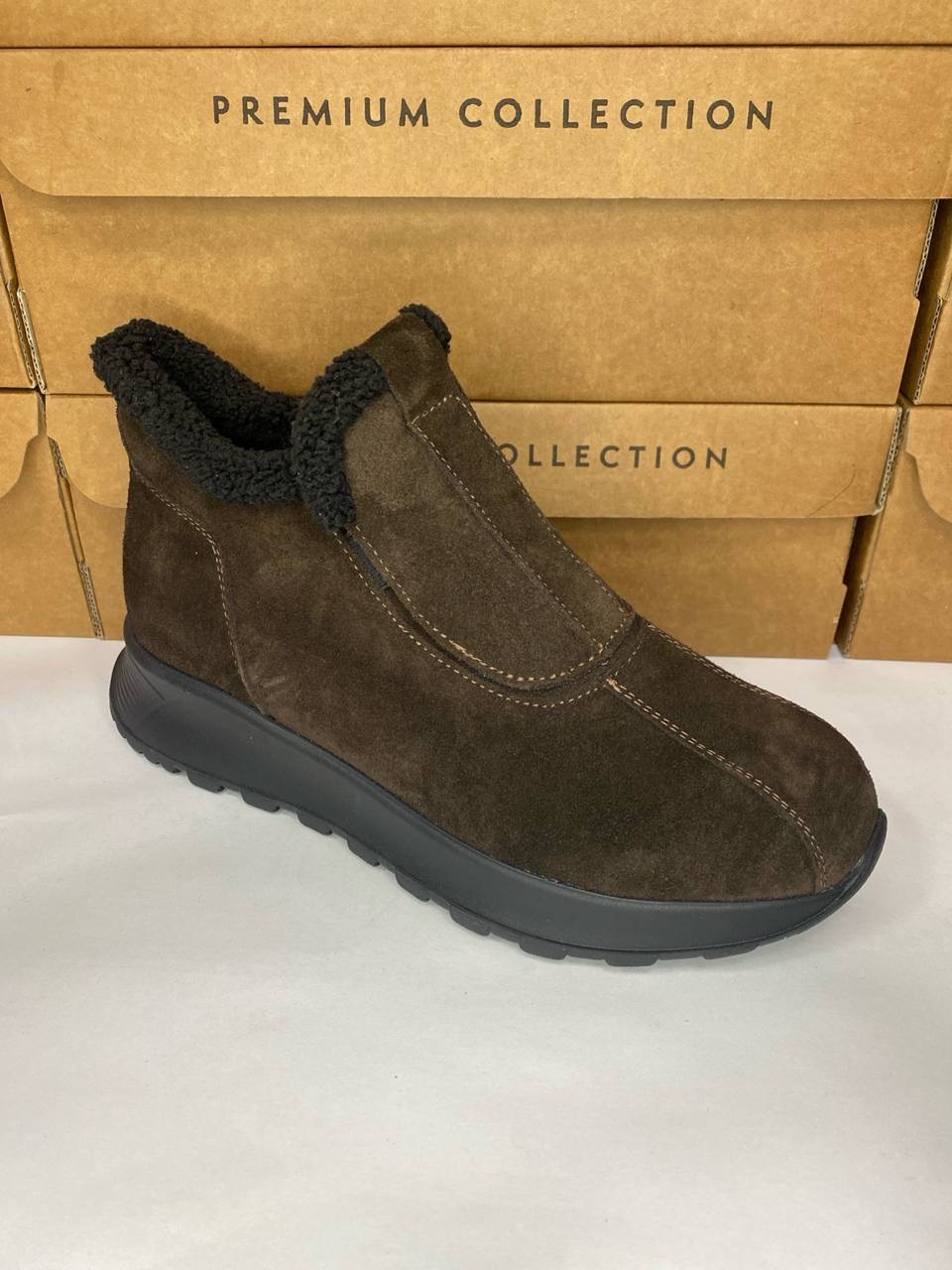 картинка Ботинки замшевые Benito от магазина Pratik