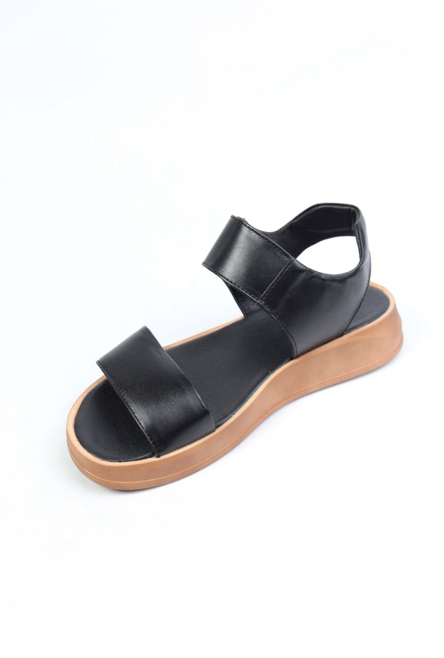 картинка Босоножки кожаные Benito от магазина Pratik