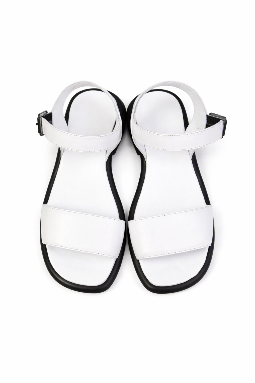 картинка Сандалии кожаные Benito от магазина Pratik