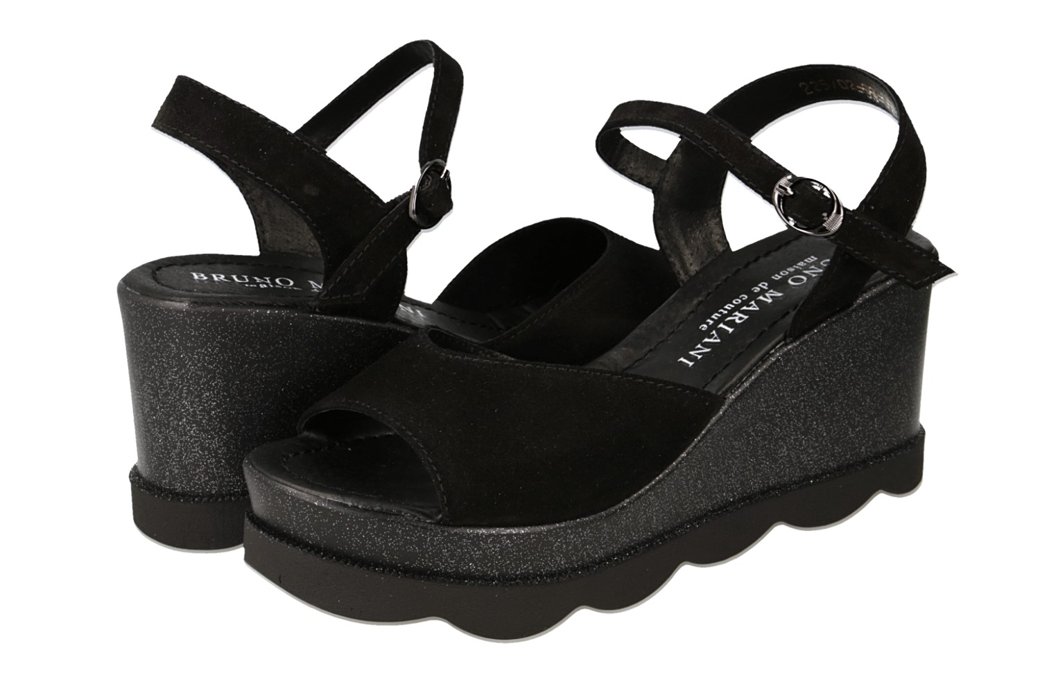 картинка Босоножки замшевые Mariani от магазина Pratik