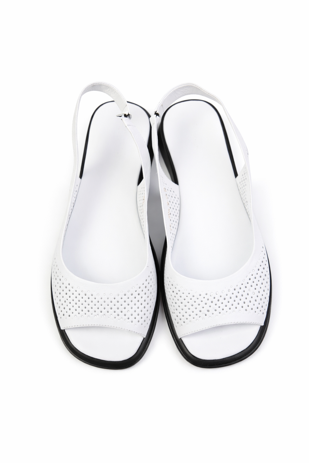 картинка Сандалии кожаные Benito от магазина Pratik