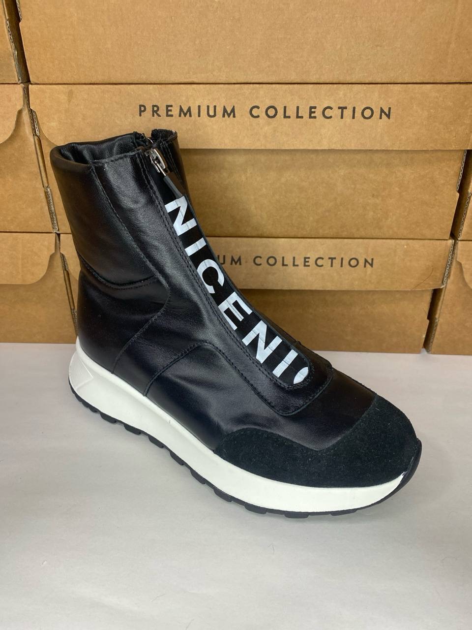 картинка Ботинки кожаные Benito от магазина Pratik