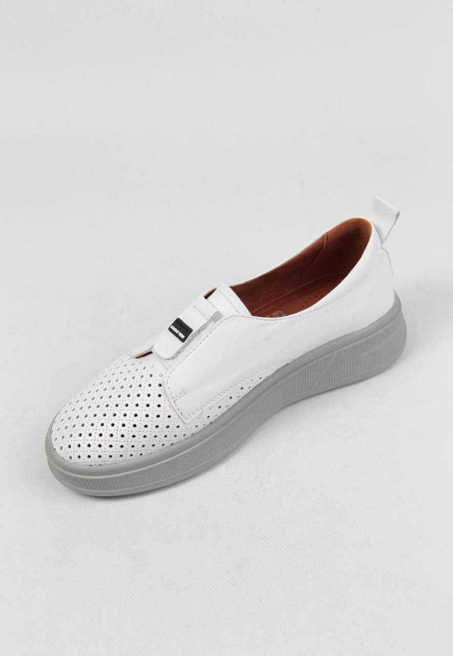 картинка Слипоны кожаные Benito от магазина Pratik